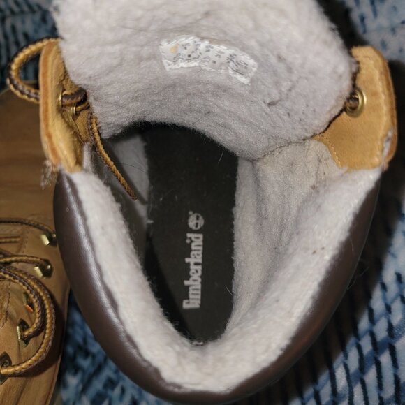 Timberland Sneaker Shoes - Picture 3 of 4